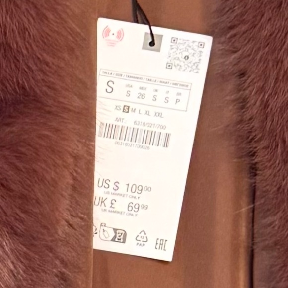 Zara Faux Fur Jacket Short Coat - Picture 5 of 5